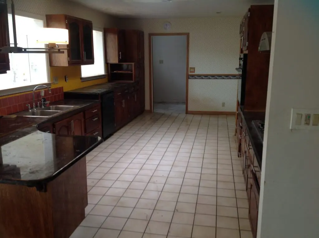 tidy kitchen